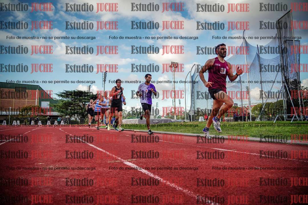 Fotos de los 3000 m llanos de varones