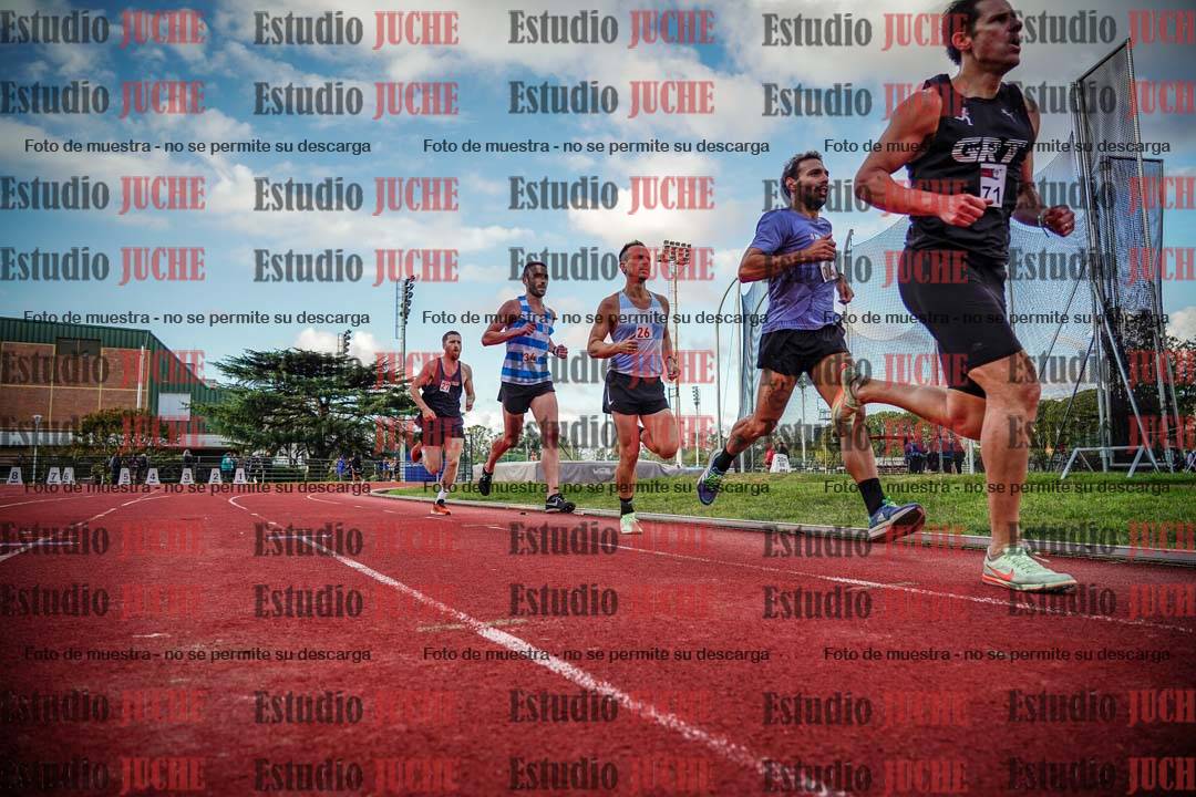 Fotos de los 3000 m llanos de varones