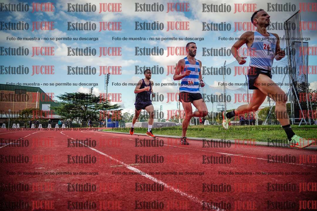 Fotos de los 3000 m llanos de varones