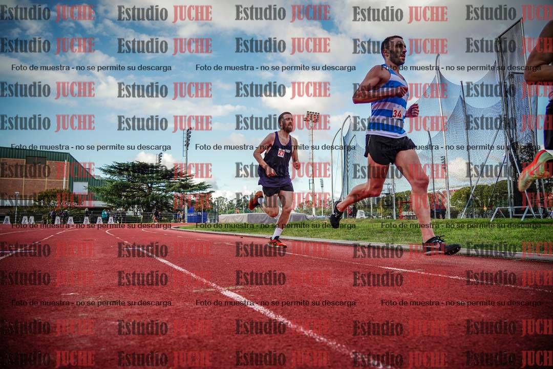 Fotos de los 3000 m llanos de varones