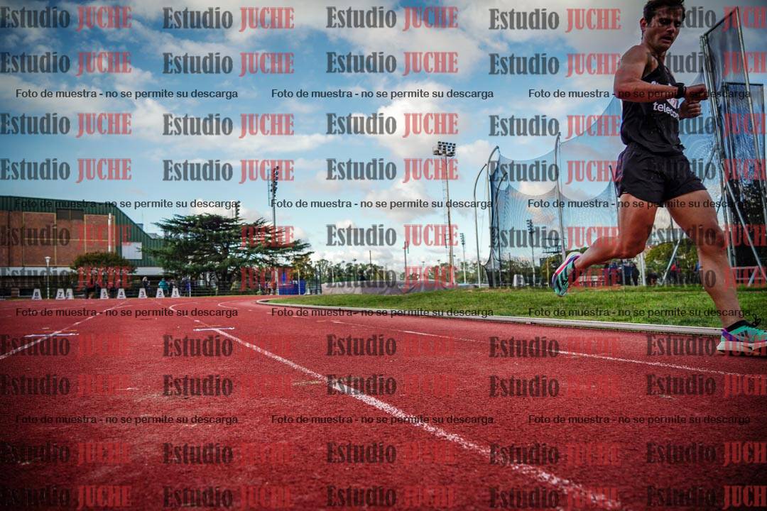 Fotos de los 3000 m llanos de varones