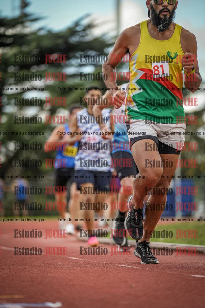 Fotos de los 3000 m llanos de varones