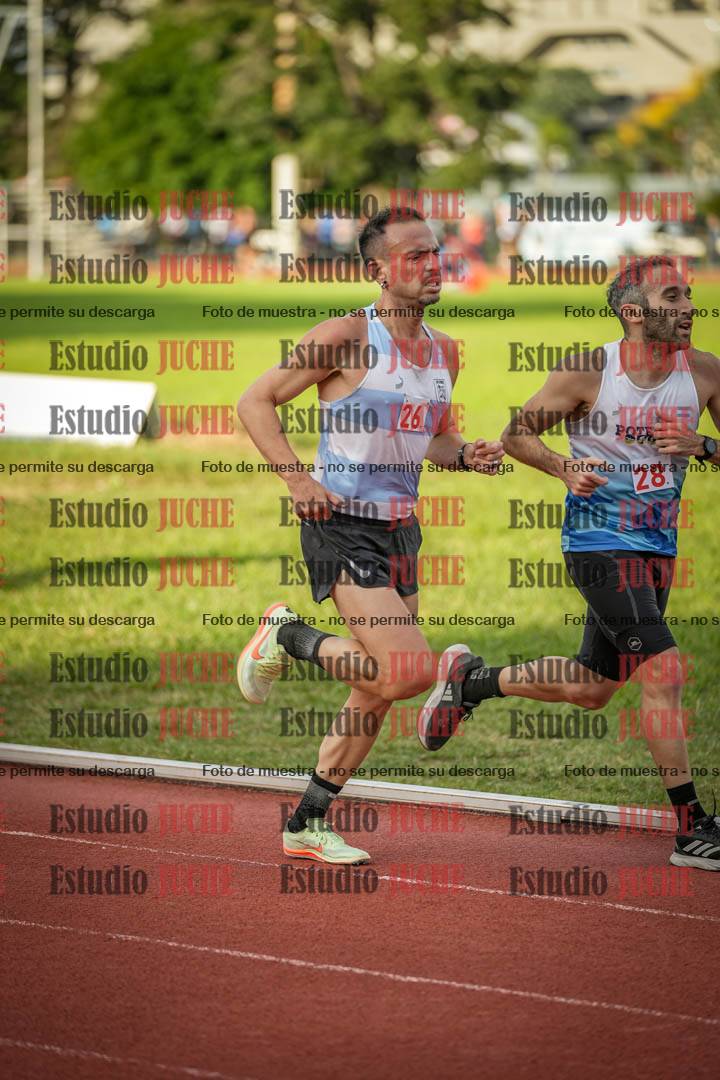 Fotos de los 3000 m llanos de varones