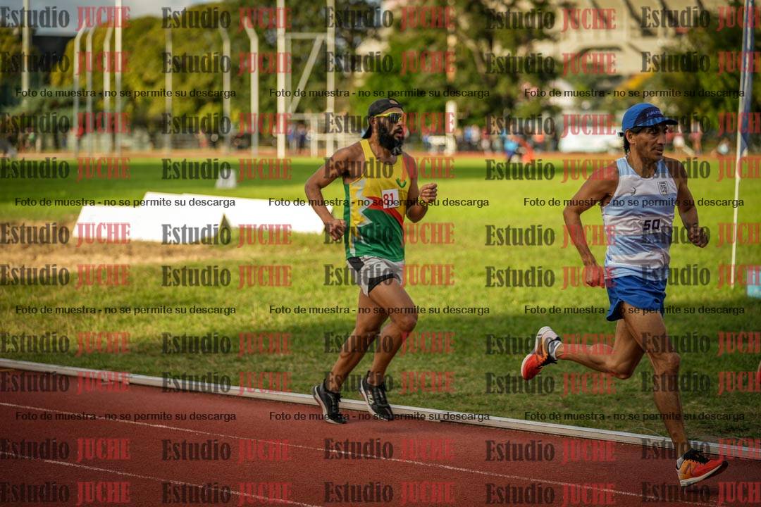 Fotos de los 3000 m llanos de varones