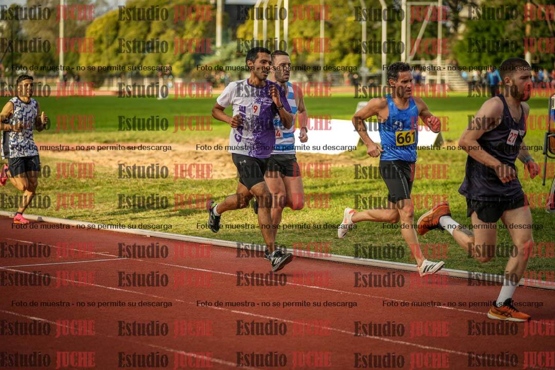 Fotos de los 3000 m llanos de varones