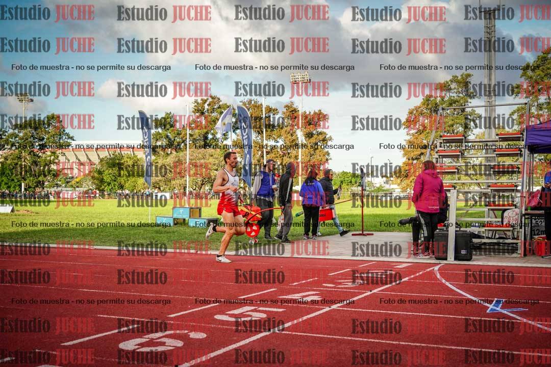 Fotos de los 3000 m llanos de varones