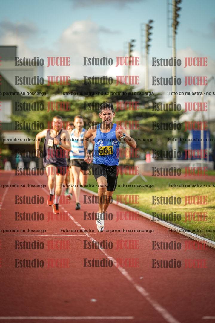 Fotos de los 3000 m llanos de varones