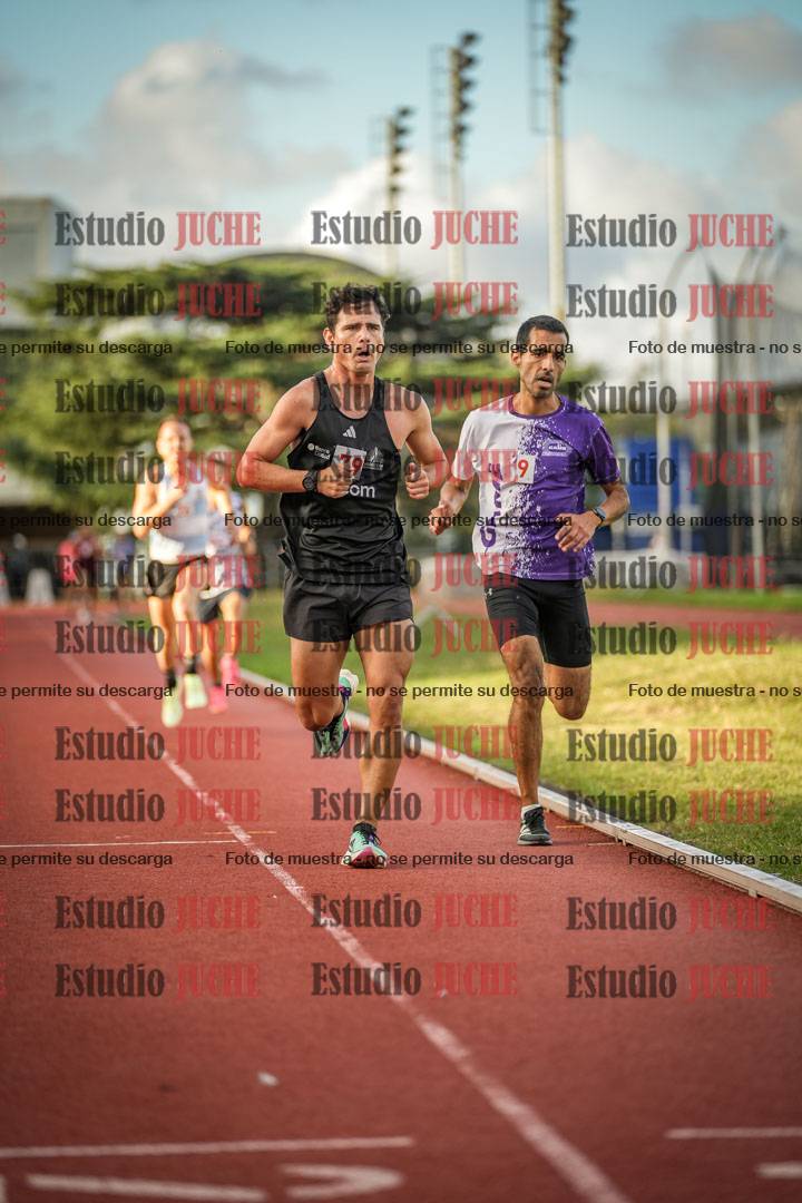 Fotos de los 3000 m llanos de varones
