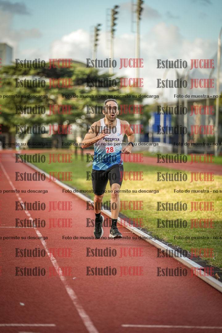 Fotos de los 3000 m llanos de varones