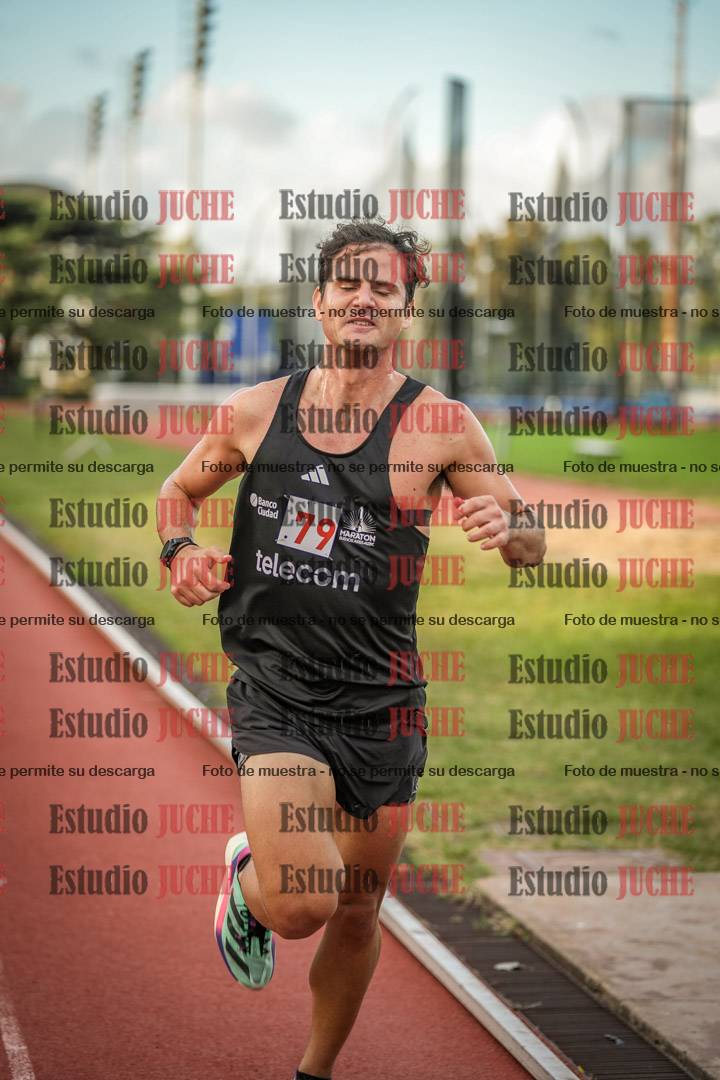 Fotos de los 3000 m llanos de varones
