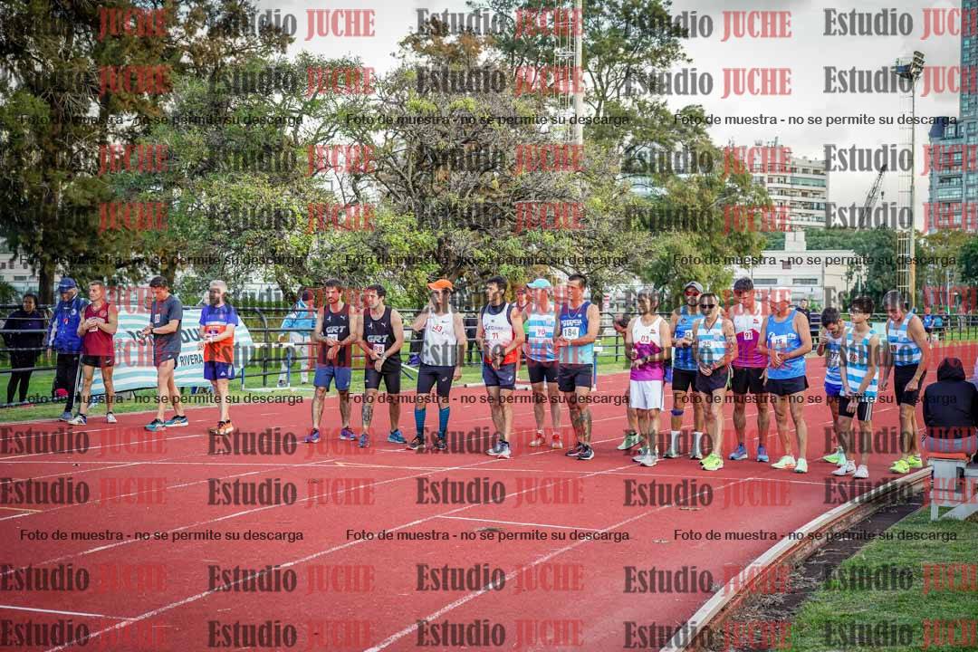 Fotos de los 3000 m llanos de varones