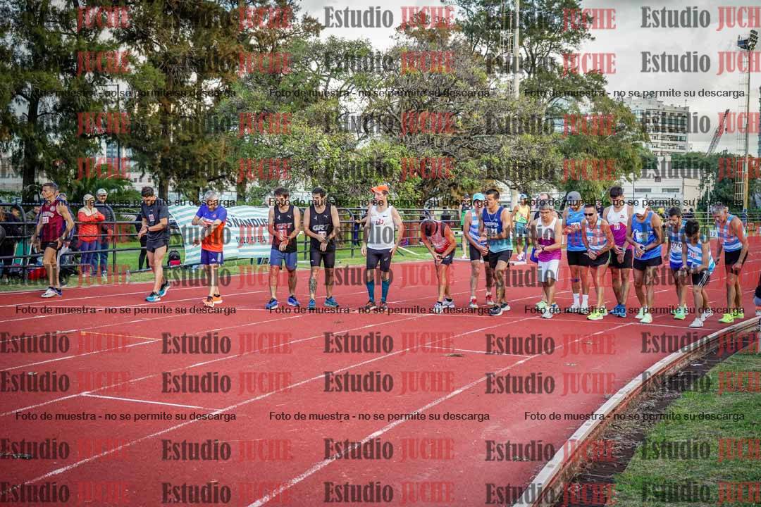 Fotos de los 3000 m llanos de varones