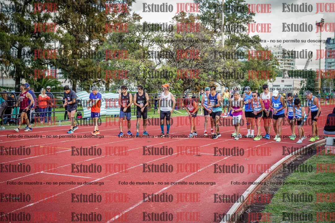 Fotos de los 3000 m llanos de varones