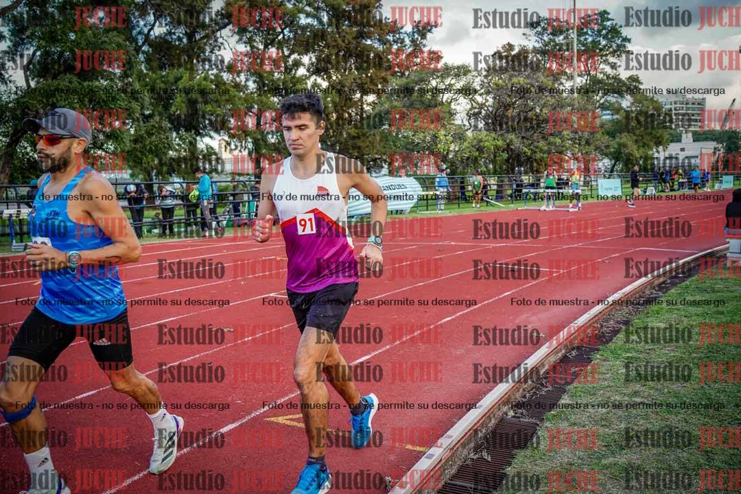 Fotos de los 3000 m llanos de varones