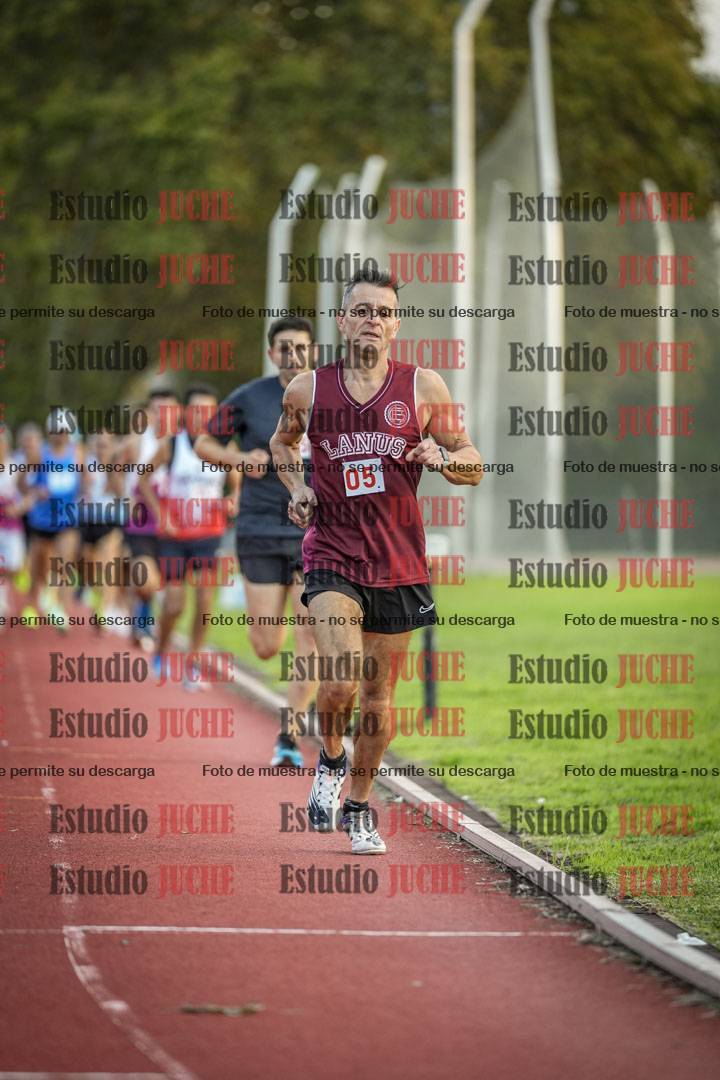 Fotos de los 3000 m llanos de varones