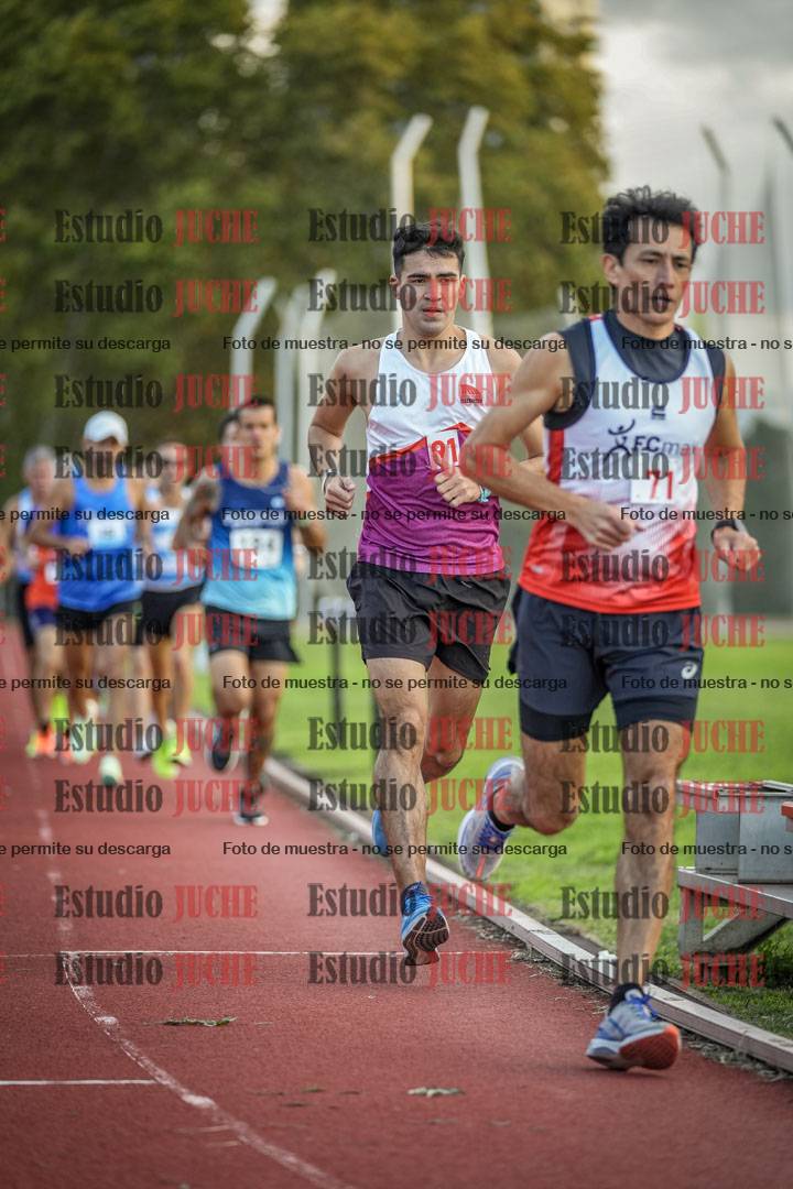 Fotos de los 3000 m llanos de varones