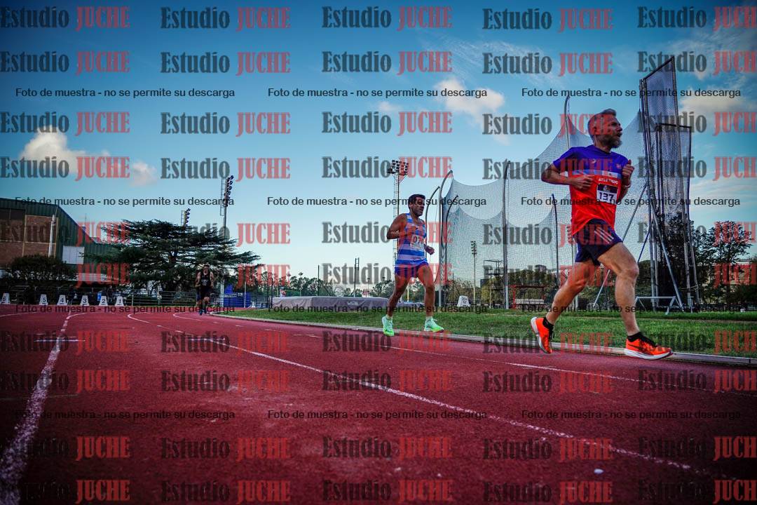 Fotos de los 3000 m llanos de varones