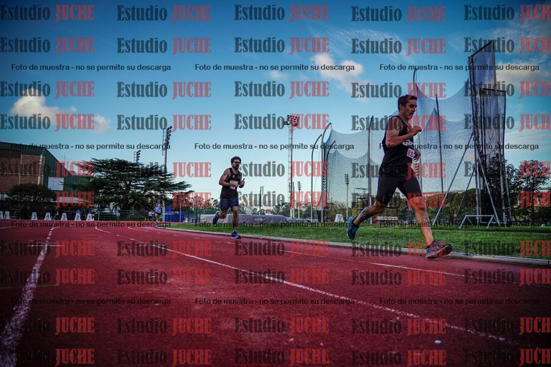 Fotos de los 3000 m llanos de varones