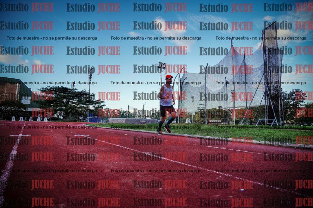 Fotos de los 3000 m llanos de varones