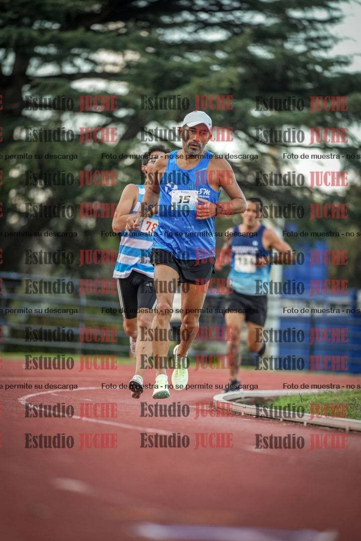 Fotos de los 3000 m llanos de varones