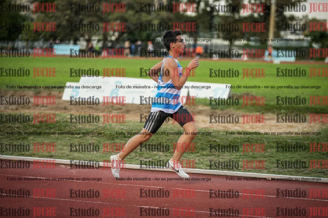 Fotos de los 3000 m llanos de varones