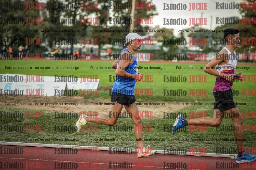 Fotos de los 3000 m llanos de varones