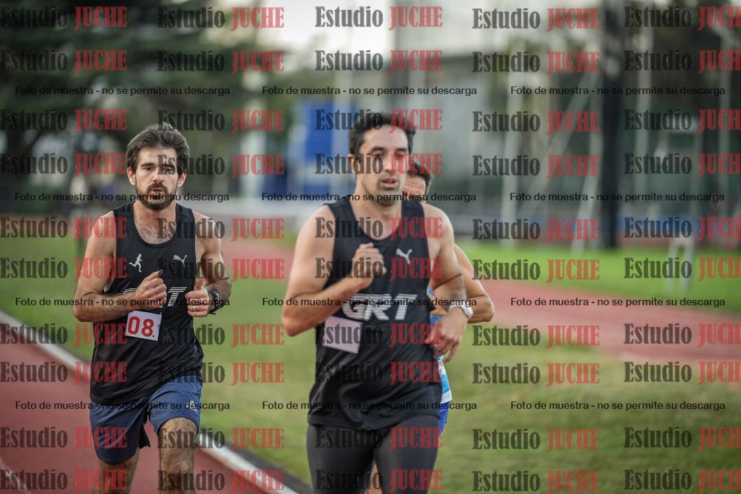 Fotos de los 3000 m llanos de varones