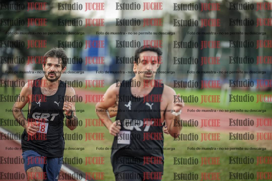 Fotos de los 3000 m llanos de varones