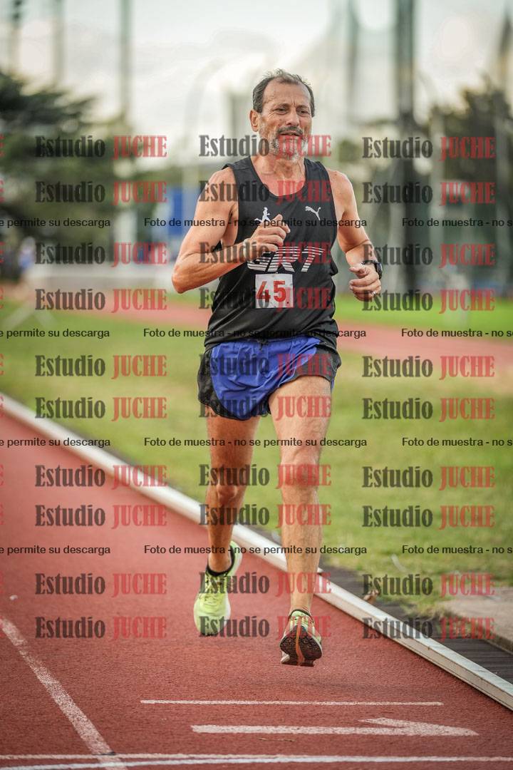 Fotos de los 3000 m llanos de varones