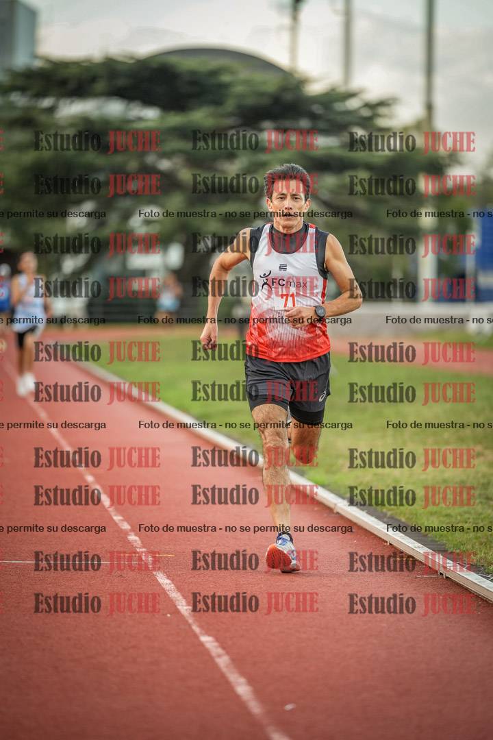 Fotos de los 3000 m llanos de varones