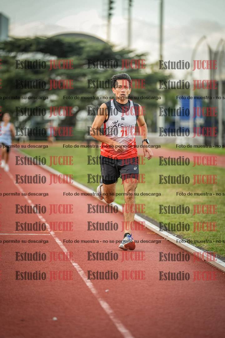 Fotos de los 3000 m llanos de varones