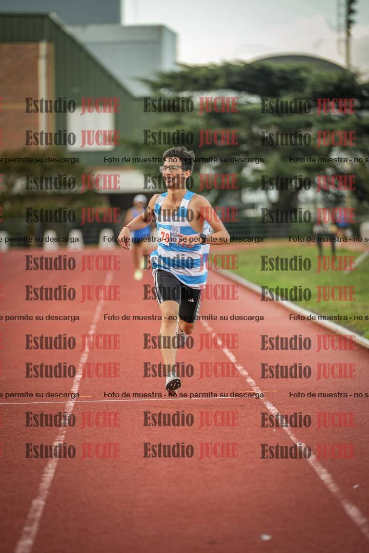 Fotos de los 3000 m llanos de varones