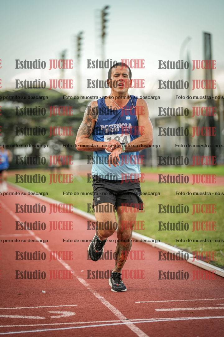 Fotos de los 3000 m llanos de varones