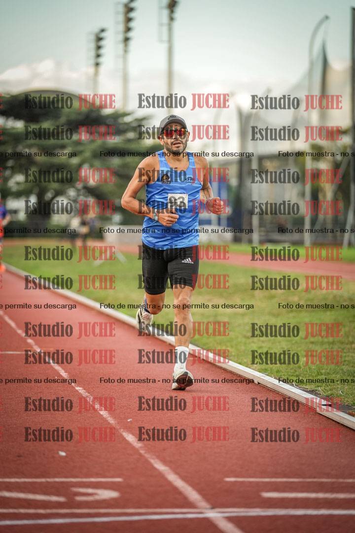 Fotos de los 3000 m llanos de varones
