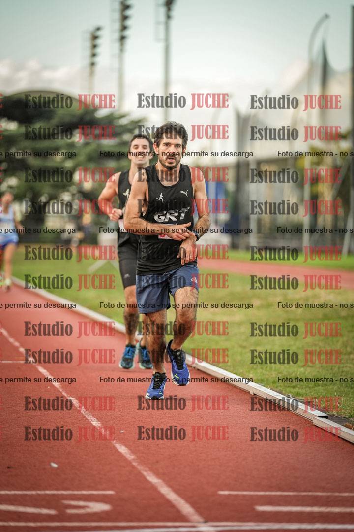 Fotos de los 3000 m llanos de varones