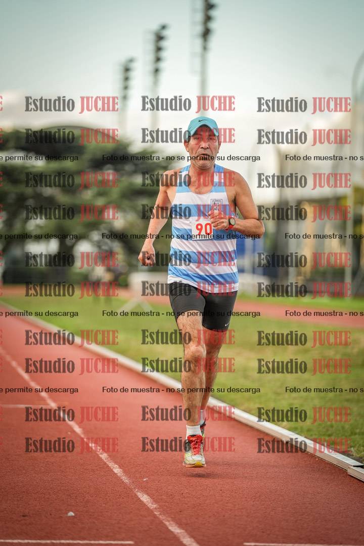 Fotos de los 3000 m llanos de varones