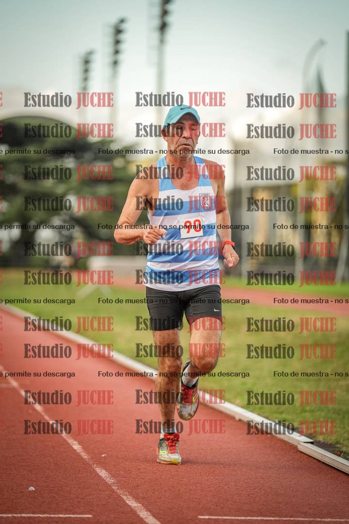 Fotos de los 3000 m llanos de varones