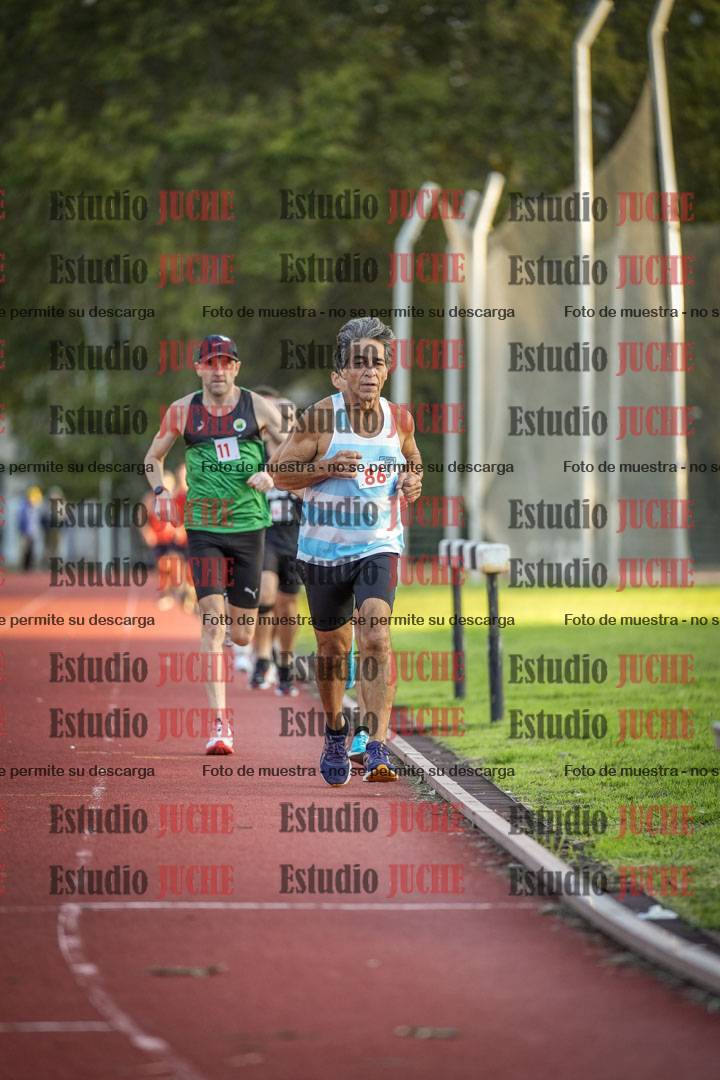 Fotos de los 3000 m llanos de varones
