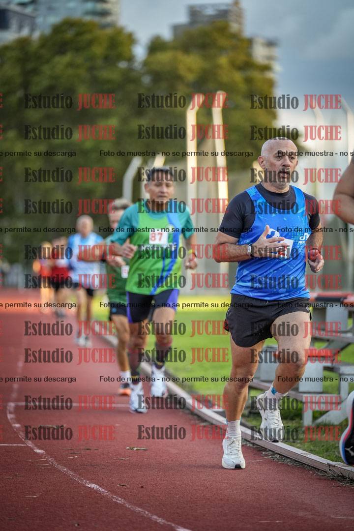 Fotos de los 3000 m llanos de varones