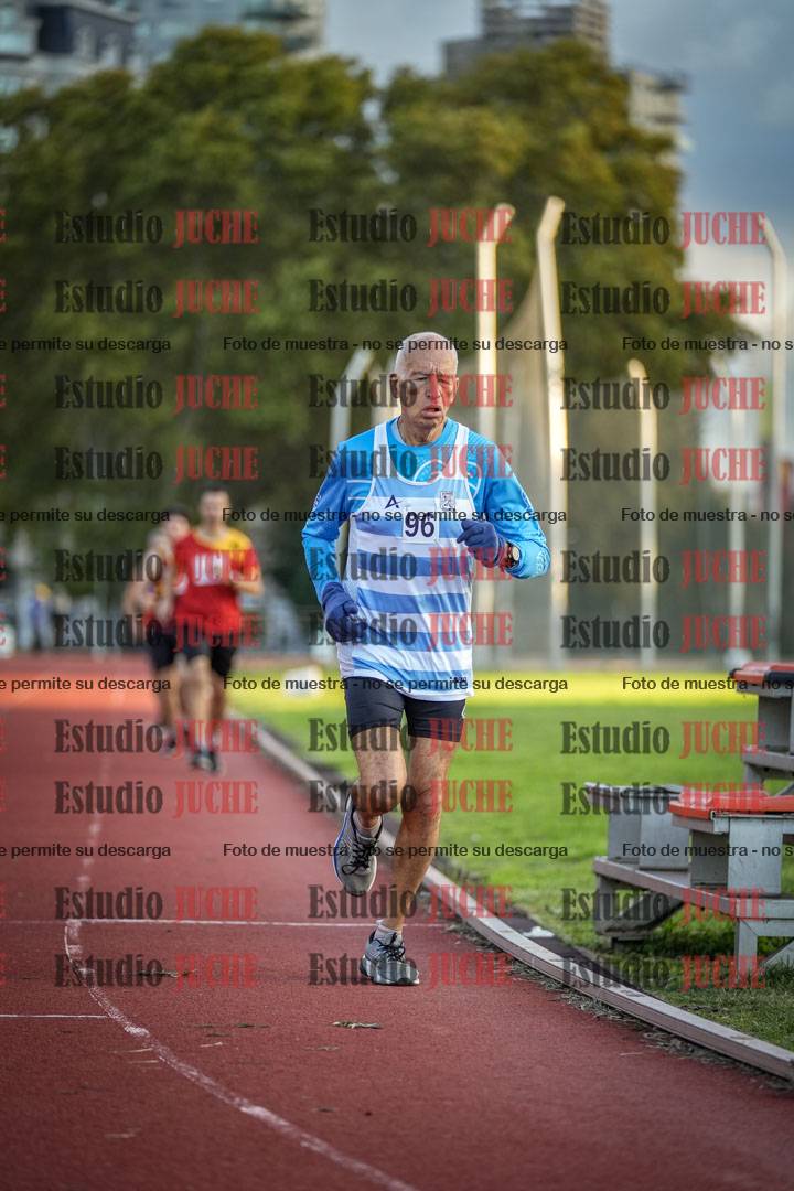 Fotos de los 3000 m llanos de varones
