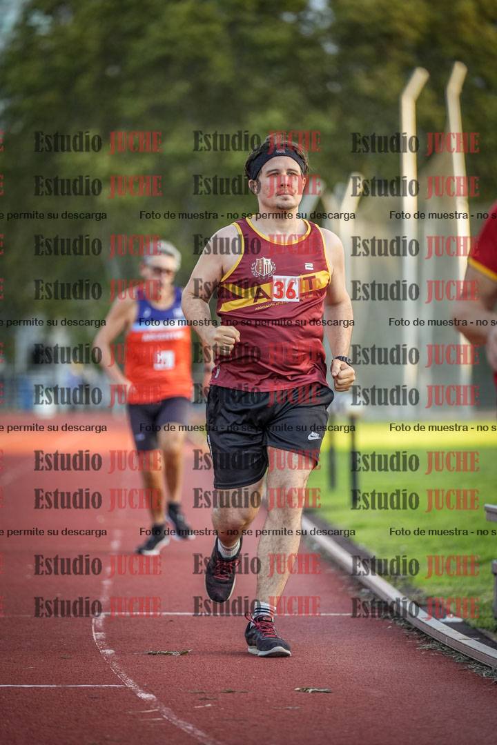 Fotos de los 3000 m llanos de varones