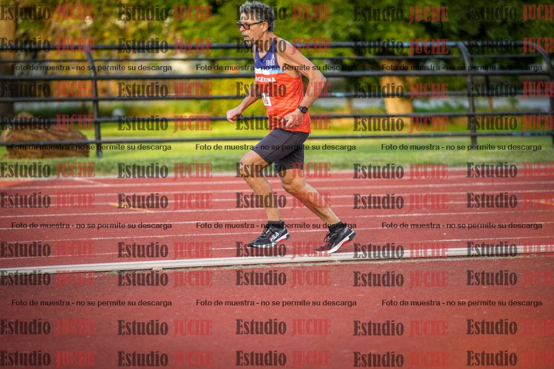 Fotos de los 3000 m llanos de varones