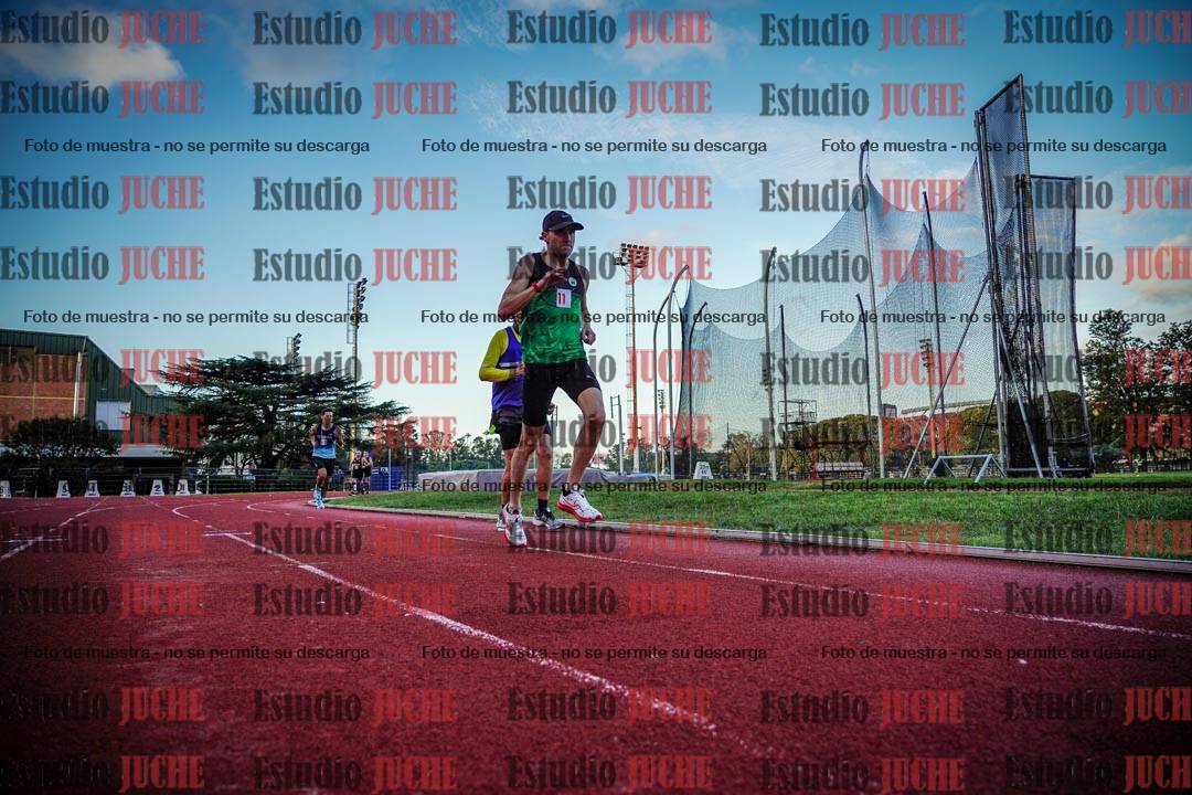 Fotos de los 3000 m llanos de varones
