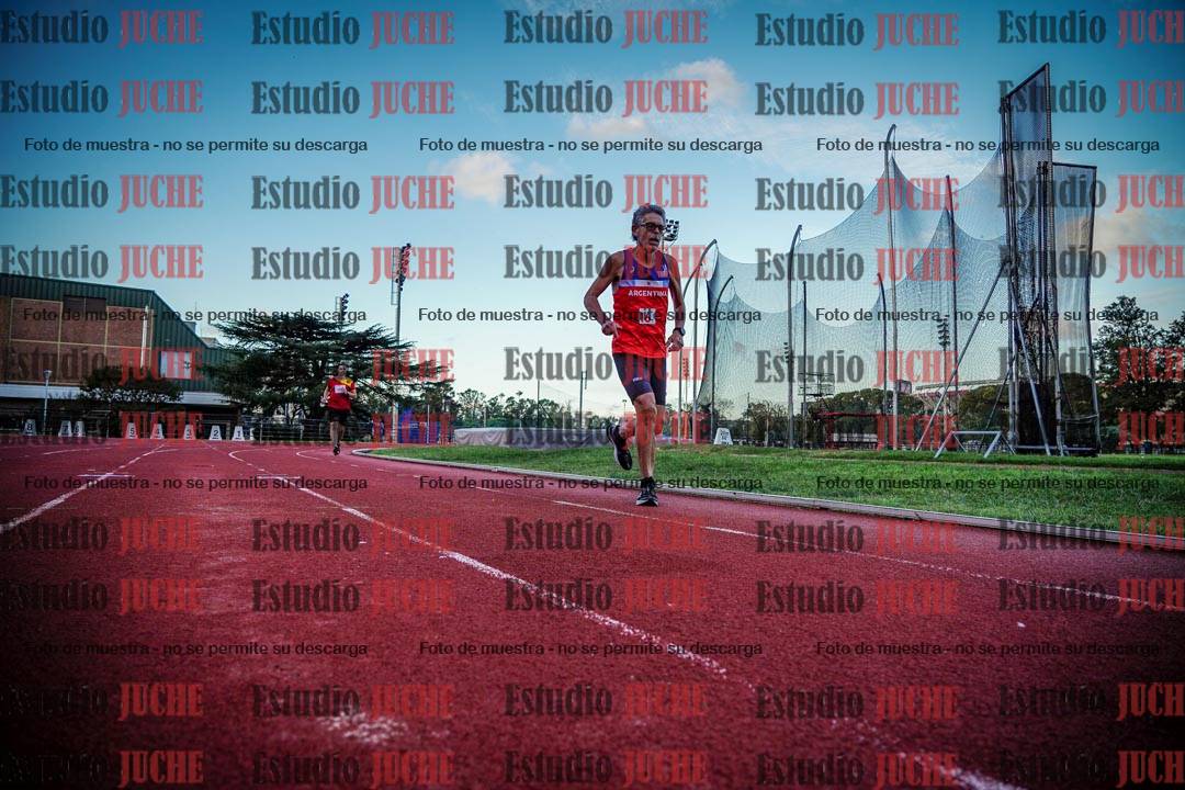 Fotos de los 3000 m llanos de varones