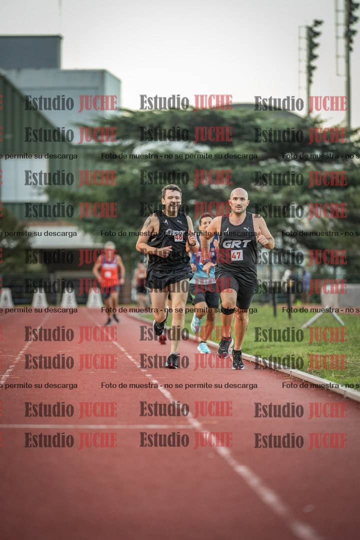 Fotos de los 3000 m llanos de varones