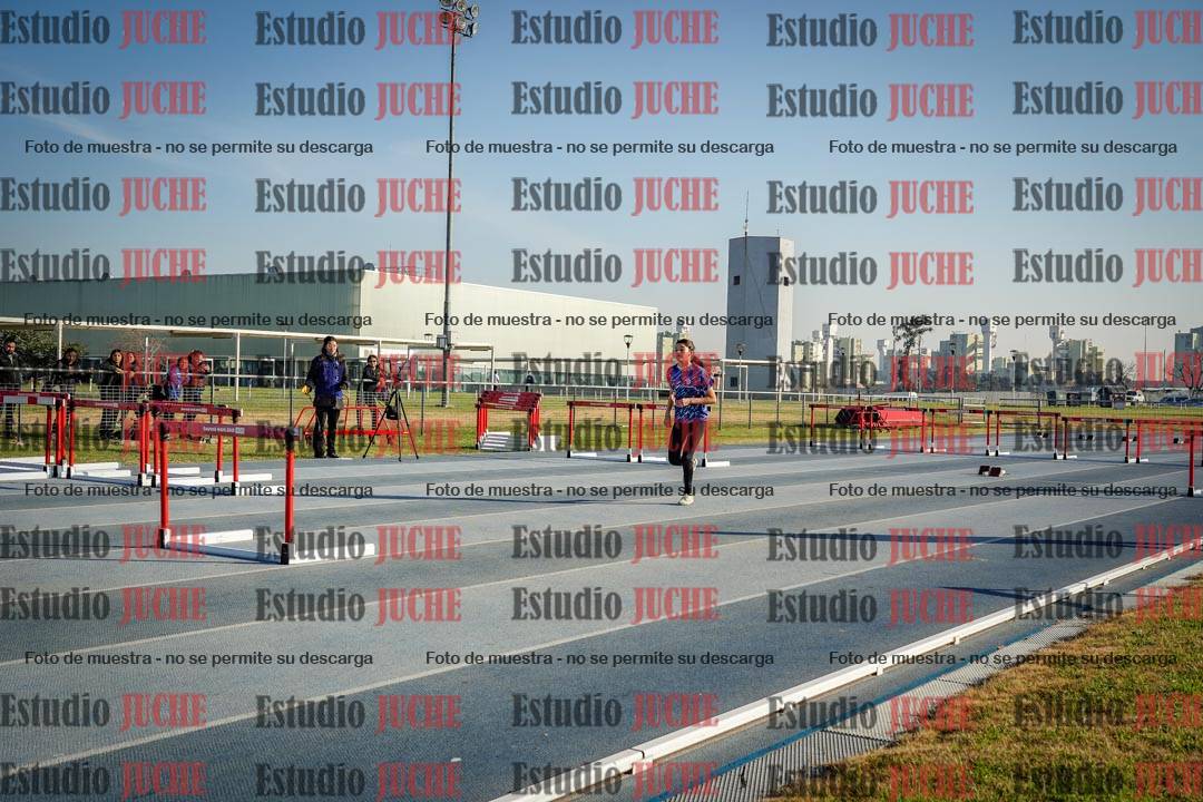Fotos de los 80 m con vallas de mujeres