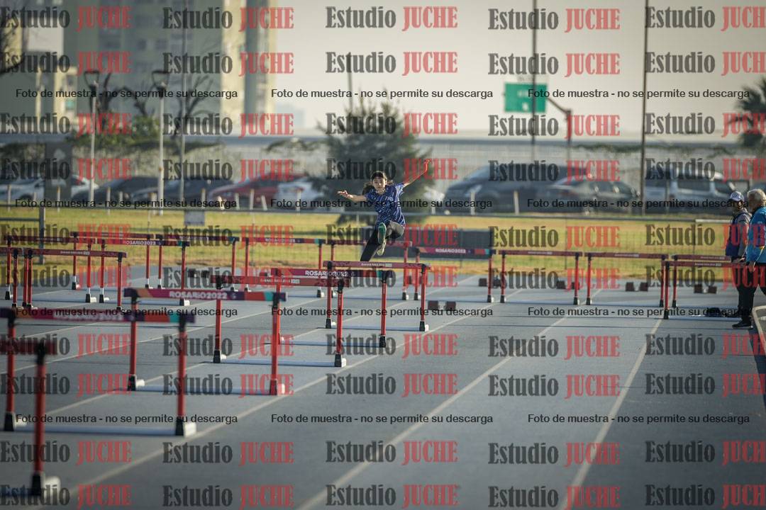 Fotos de los 80 m con vallas de mujeres