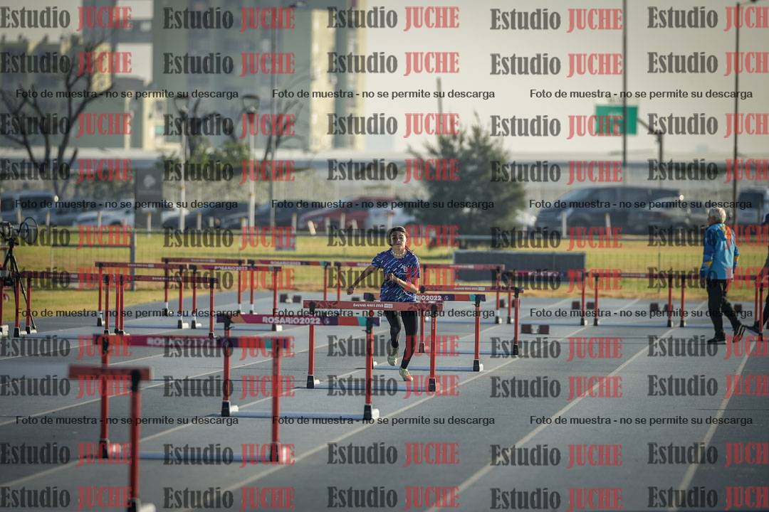 Fotos de los 80 m con vallas de mujeres