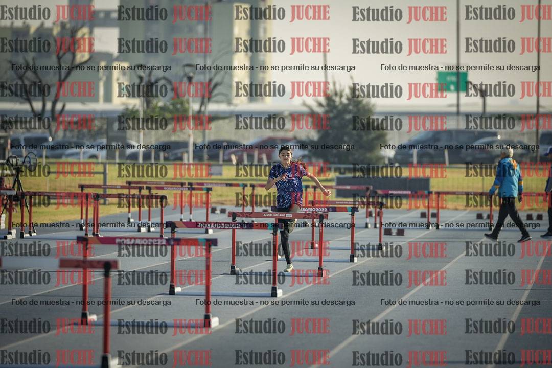 Fotos de los 80 m con vallas de mujeres