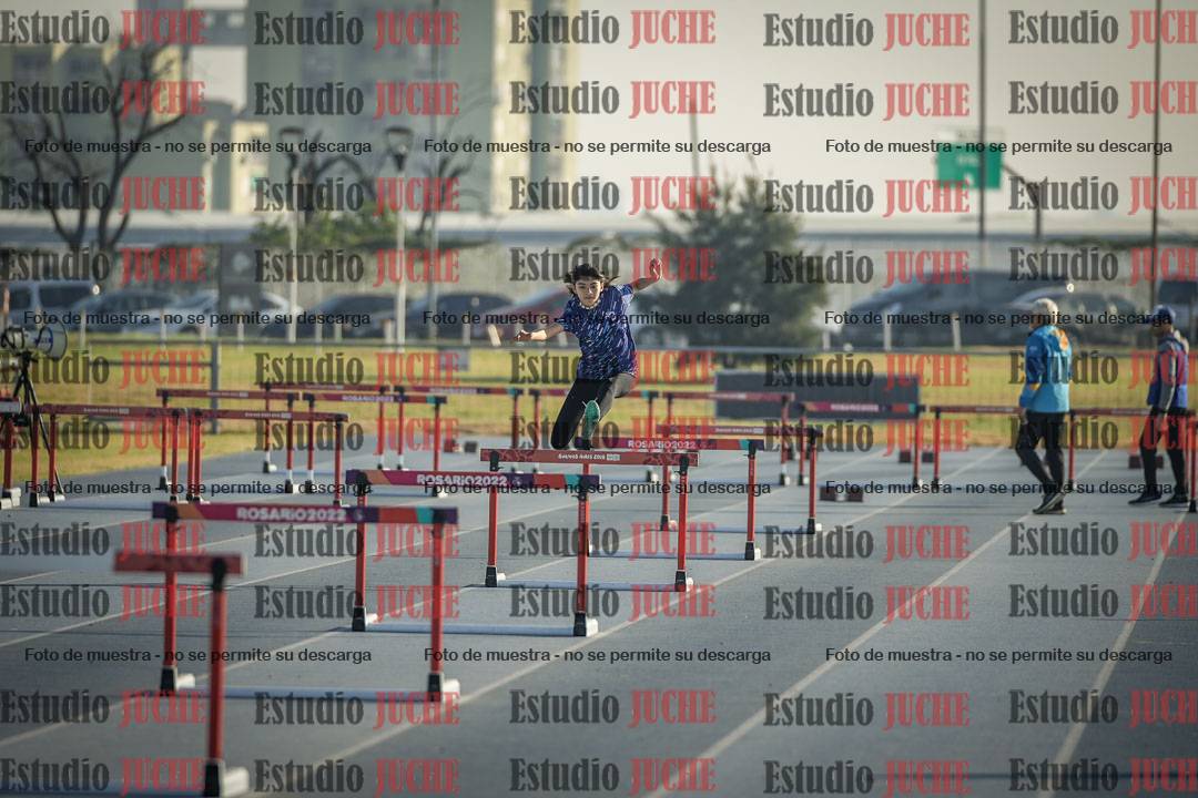 Fotos de los 80 m con vallas de mujeres